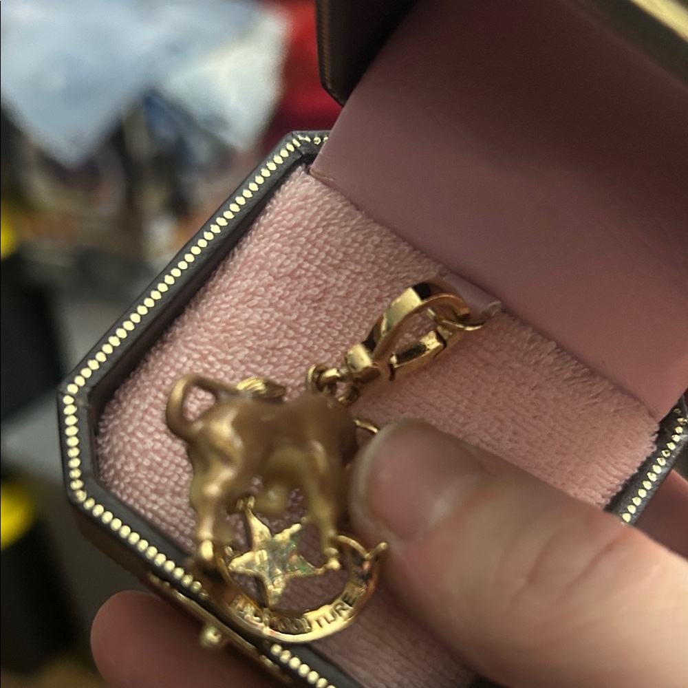 Juicy Couture Gold Taurus Key Charm - Picture 2 of 2